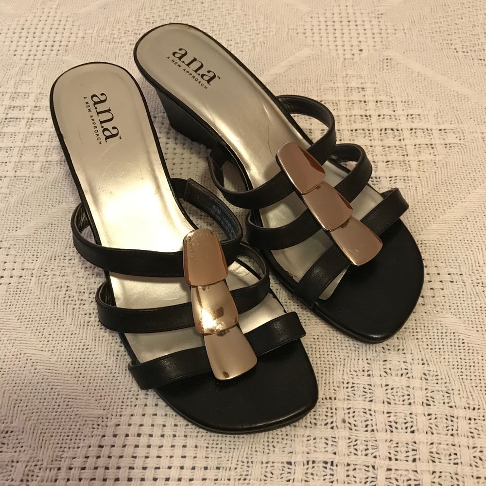 Black Wedges by a.n.a.